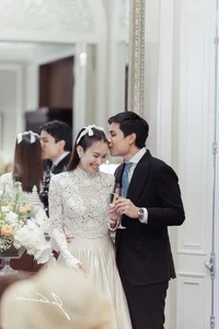 Ageless Beauty: The Inspiring Life and Elegant Wedding of Thailand’s Iconic Transgender Queen Nong Poy - image 0