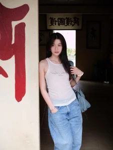 Stunning Beauties: Meet the Gorgeous Girlfriends of Top Vietnamese Showbiz Heartthrobs - image 15