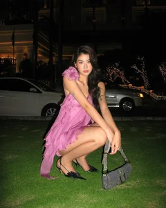 Stunning Beauties: Meet the Gorgeous Girlfriends of Top Vietnamese Showbiz Heartthrobs - image 21