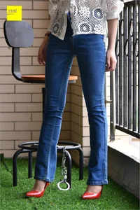 Guang Yan - Jeans and Red High Heels IESS Sizu Biandang 224 - image 13