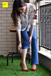 Guang Yan - Jeans and Red High Heels IESS Sizu Biandang 224 - image 61