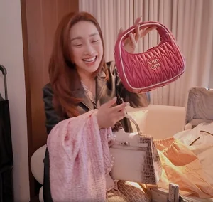 Ly Thuy Chang's Luxury Japan Travel: Style and Sophistication Abroad - image 3