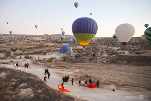 A $400 Hot Air Balloon Journey Over the Enchanting Fairyland Landscapes - image 12