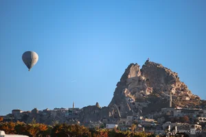 A $400 Hot Air Balloon Journey Over the Enchanting Fairyland Landscapes - image 1