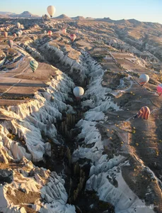 A $400 Hot Air Balloon Journey Over the Enchanting Fairyland Landscapes - image 10