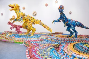 Breathtaking Art from Waste: Transforming Thousands of Old Plastic Toys into Masterpieces - image 12