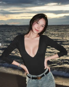 The Rise of Thai School Influencers: Exploring the Bold and Trendy Styles of Youth Icons - image 3