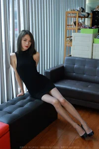 Sophisticated Legwear Fashion: Xiao Liu Showcases Grey Silk Hosiery in IESS Collection - image 12