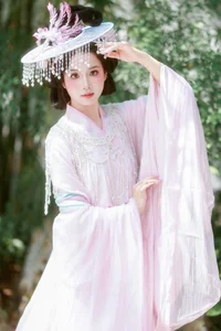 Modern Artistic Charm with Xiao Du Tong Xue in YiTuYu Vol.7837 - image 20