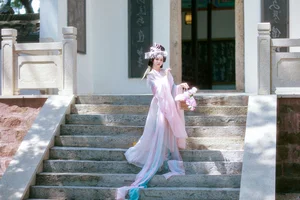 Modern Artistic Charm with Xiao Du Tong Xue in YiTuYu Vol.7837 - image 18