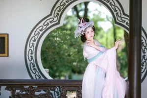 Modern Artistic Charm with Xiao Du Tong Xue in YiTuYu Vol.7837 - image 25