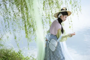 YiTuYu Art Language Vol.10290 Xiao Y Jin Tian Ye Hen Kai Xin Collection - image 11