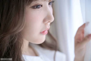 Elegant Portrait Session with Konan Koyoi: A Stunning Graphis Special Collection Featuring High-Fashion Aesthetics and Timeless Japanese Beauty - image 6