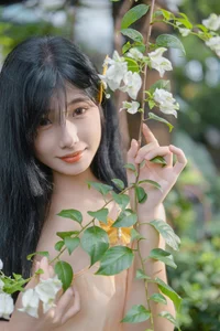Capturing Timeless Beauty: YiTuYu Art Language Vol.7858 Starring Su Qi - image 2