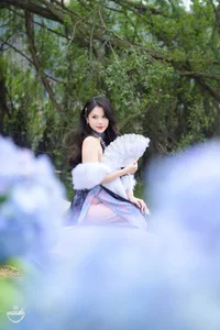 Modern Red Ao Dai: Elegant Vietnamese Traditional Dress with Floral Embroidery for Lunar New Year and Cultural Celebrations - image 8