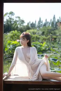 Discover Lu Xuan Xuan's Graceful Beauty in a White Dress Amidst a Serene Lotus Pond - XiuRen No.10630 - image 41