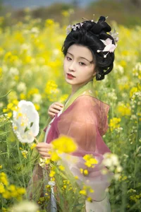 YiTuYu Art Language Vol.6799: Aesthetic Photography of You Zhi Yuan Li De Qian Xia - image 3