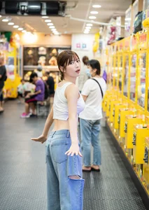 Stunning Portrait Photography Featuring Japanese Model Risa Yukihira: Elegant Summer Fashion and Lifestyle Inspiration for Your Aesthetic Social Media Boards - image 14