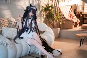 Immerse in Coser Mian Bing Xian Er's stunning August Maid transformation from Azur Lane (43P) – An Azur Lane Masterpiece! - image 4