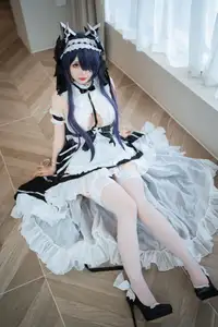 Immerse in Coser Mian Bing Xian Er's stunning August Maid transformation from Azur Lane (43P) – An Azur Lane Masterpiece! - image 14