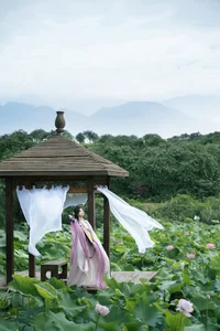 Artistic Portrait Photography: San Ye Jiang Jiang in YiTuYu Art Language Vol.9386 – Elegant Aesthetic and Cinematic Visuals - image 21