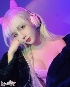 The Angelic Charm of Streamer Phan Hoang Thien Thy: A Rising Star in Gaming - image 22