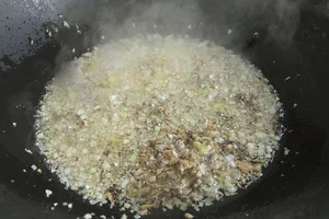 Delicious Beef and Mushroom Stir-Fry: A Vitamin D-Rich Recipe for the Perfect Family Dinner - image 4