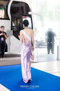 Huong Giang Shines Powerfully with Elegant Evening Gown Style at Miss Universe 2025 - image 5