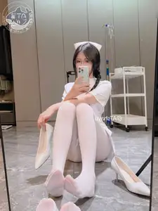 Coser ATsha Transforms into an Alluring White Stockings Nurse - Part02 - image 9