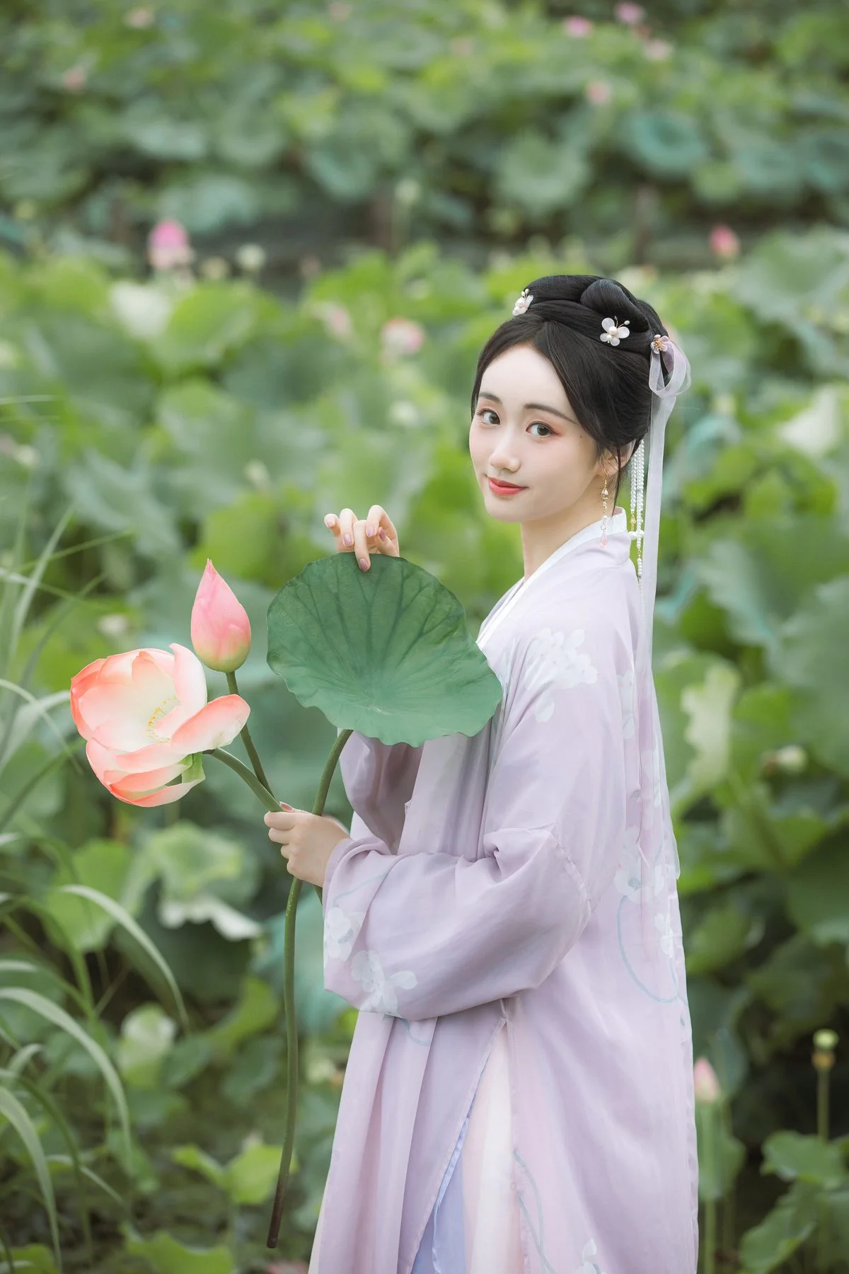 Ling Xiao Shines in YiTuYu Art Language Vol.4717 Street Style