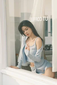 YiTuYu Art Language Vol. 6710: Stunning Portraiture Collection Featuring Model Ban Ban Jiang - image 20