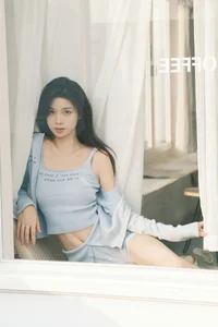 YiTuYu Art Language Vol. 6710: Stunning Portraiture Collection Featuring Model Ban Ban Jiang - image 24