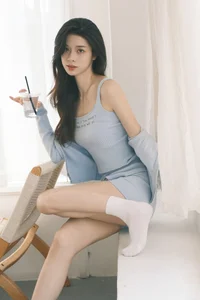 YiTuYu Art Language Vol. 6710: Stunning Portraiture Collection Featuring Model Ban Ban Jiang - image 28