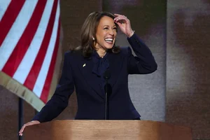 Visual Storytelling: Kamala Harris and the Energy of the Democratic National Convention - image 0