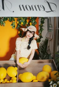 YiTuYu Art Language Vol.10191: Stunning Portrait Gallery Featuring Gui Hua Ya (24P) - image 18