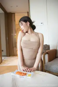 Liu Ting Ting Captivates in Alluring Photoshoot - XiuRen No.10678 Collection - image 9
