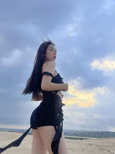 Quỳnh Miêu: From Phu Quoc TikTok Sensation to Rising Actress – A Visual Journey - image 2