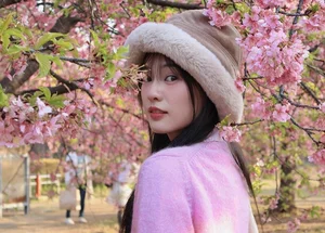 Stunning Thai Beauty Rumored to Collaborate with V-Pop Sensation Son Tung M-TP - image 0