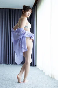The Minimalist Elegance of Momotsuki Nashiko - image 12