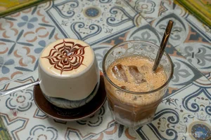 Sustainability Meets Royalty: The Recycled Decor Cafe Visited by the King of Belgium - image 0