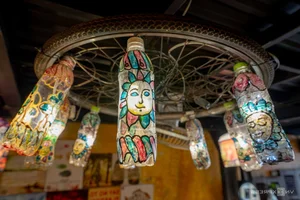 Sustainability Meets Royalty: The Recycled Decor Cafe Visited by the King of Belgium - image 1