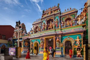 Exploring Singapore’s Timeless Heritage: A Journey Through Century-Old Cultural Landmarks and Historic Destinations - image 0