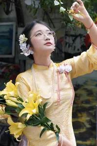 Elegant Yellow Mulberry Silk Ao Dai: Traditional Vietnamese Long Dress for Weddings and Special Occasions - image 3