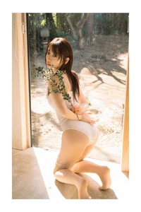 Moe Iori’s Young Champion Digi-Gra: A 77-Picture Digital Masterpiece - image 17