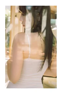 Moe Iori’s Young Champion Digi-Gra: A 77-Picture Digital Masterpiece - image 3