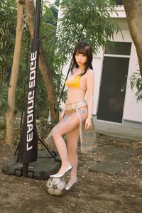Moe Iori’s Young Champion Digi-Gra: A 77-Picture Digital Masterpiece - image 2