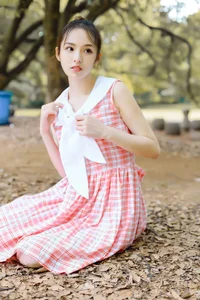 YiTuYu Art Language Vol.6642 Featuring Zhu Yun Hui Da Mo Wang: Bold Artistic Expression - image 7