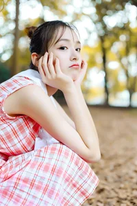 YiTuYu Art Language Vol.6642 Featuring Zhu Yun Hui Da Mo Wang: Bold Artistic Expression - image 1