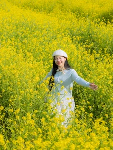 Discover the Breathtaking Yellow Mustard Fields of Moc Chau: A Complete Guide to Spring Travel in Vietnam - image 1