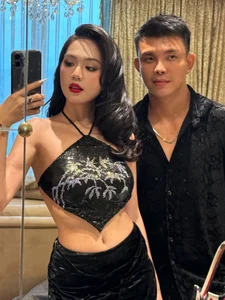 Exploring the High Appearance Fees of Ngoc Trinh in the Fashion Industry - image 4